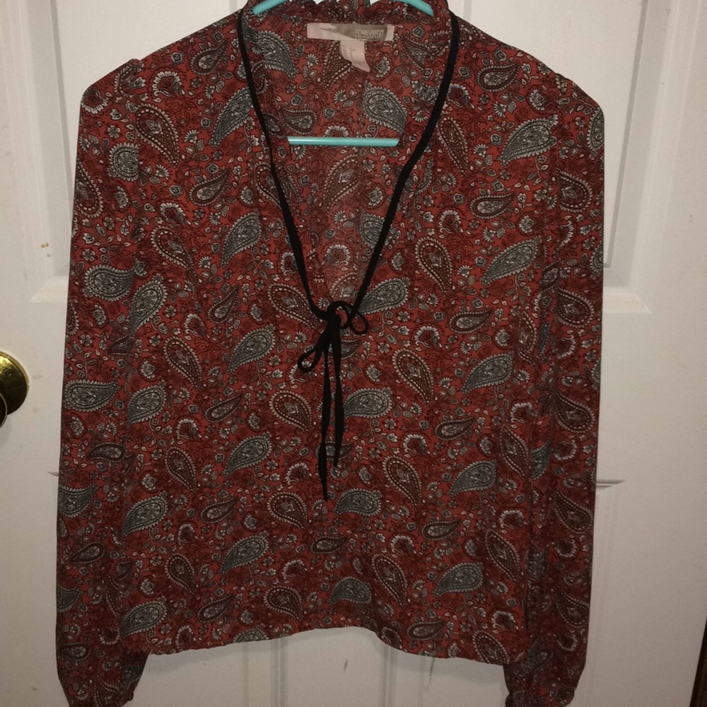 Long sleeve printed blouse